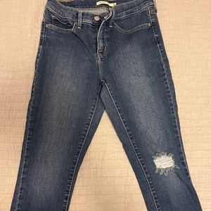 Levi’s Shaping Skinny Jeans